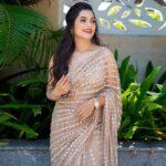 Saree For Women's And Girls Net Fabric Saree With Fancy Sequance Embroidery Work With Feather Lace In Pallu - Image 2
